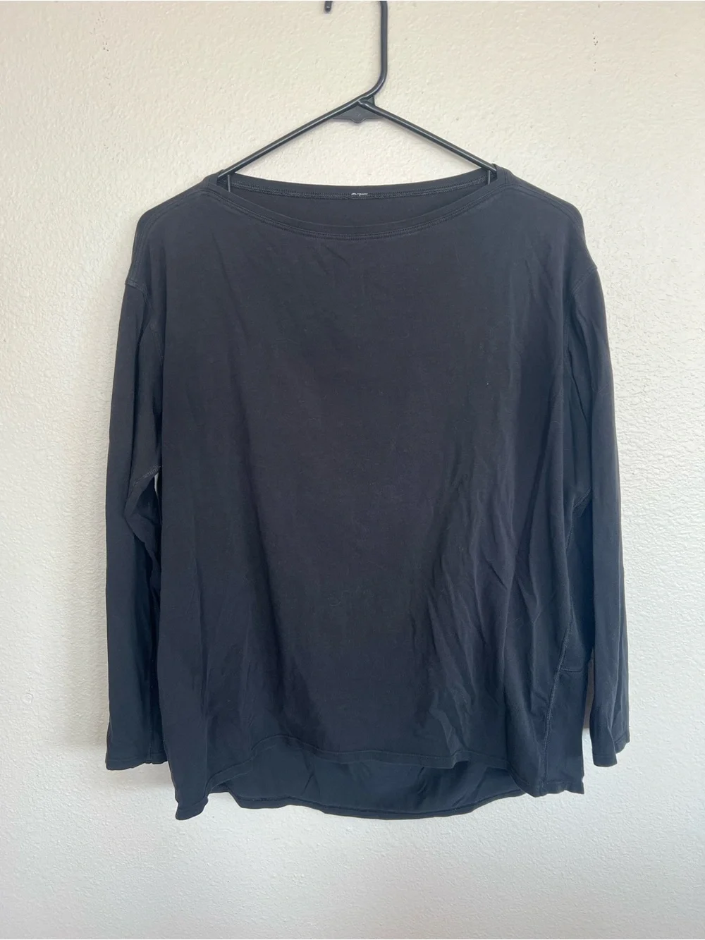 lululemon athletica Black back in action long sleeve